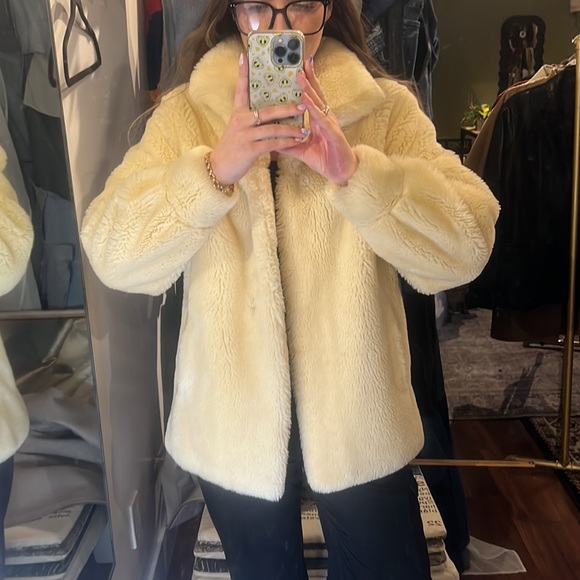 Polar faux fur jacket with snap closure - small - Picture 4 of 4